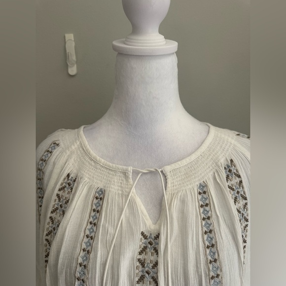 J Jill Embroidered Tasseled Peasant Bohemian Top Size Medium - Picture 2 of 10
